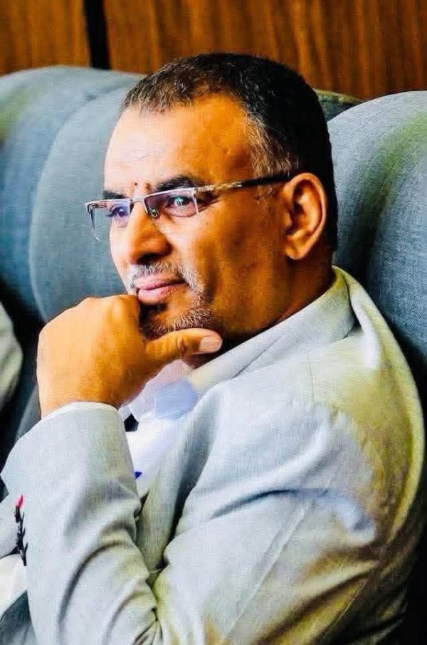 مدير عام الشؤون الاجتماعية بعدن يعزي بوفاة الشخصية الاجتماعية العدنية والقيادي في السلطة المحلية المهندس فتحي السقاف مدير عام الشؤون الاجتماعية بعدن يعزي بوفاة الشخصية الاجتماعية العدنية والقيادي في السلطة المحلية المهندس فتحي السقاف