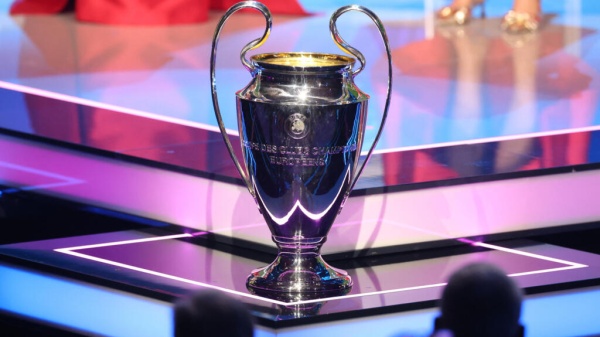 قرعة دوري أبطال أوروبا لكرة القدم باريس سان جرمان يواجه برشلونة وأرسنال يصطدم بريال مدريد قرعة دوري أبطال أوروبا لكرة القدم باريس سان جرمان يواجه برشلونة وأرسنال يصطدم بريال مدريد