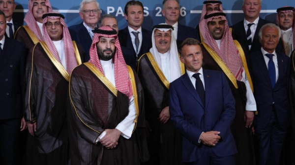 ما الذي نعرفه عن الملاهي الترفيهية الضخمة التي ستستثمر السعودية في إنشائها قرب باريس