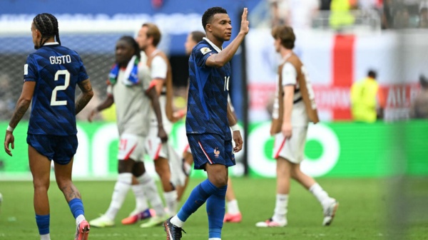 مونديال 2026 بعد أن سجل ثنائية أمام إنجلترا مبابي أفضل هداف في تاريخ كأس العالم برصيد 22 هدفا مونديال 2026 بعد أن سجل ثنائية أمام إنجلترا مبابي أفضل هداف في تاريخ كأس العالم برصيد 22 هدفا