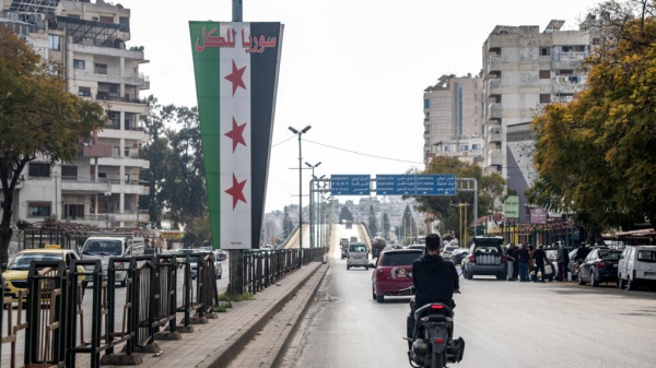بينهم عنصر من وزارة الدفاع أحكام بالإعدام والسجن لمدانين بالتورط في أحداث الساحل السوري