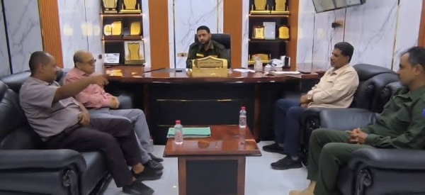 مدير أمن محافظة لحج يبحث مع قيادتي الواجبات الزكوية والضرائب والسلطة المحلية بمديرية تبن تعزيز التنسيق المؤسسي ومعالجة قضايا التداخل الإداري مدير أمن محافظة لحج يبحث مع قيادتي الواجبات الزكوية والضرائب والسلطة المحلية بمديرية تبن تعزيز التنسيق المؤسسي ومعالجة قضايا التداخل الإداري