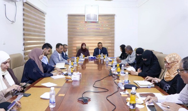 لجنة تسيير الأمن الغذائي بعدن تناقش الاستراتيجية الوطنية للأمن الغذائي 2026 2030 لجنة تسيير الأمن الغذائي بعدن تناقش الاستراتيجية الوطنية للأمن الغذائي 2026 2030