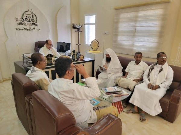 نائب وزير الشؤون الاجتماعية والعمل يزور مؤسسة الضمير الخيرية الاجتماعية نائب وزير الشؤون الاجتماعية والعمل يزور مؤسسة الضمير الخيرية الاجتماعية