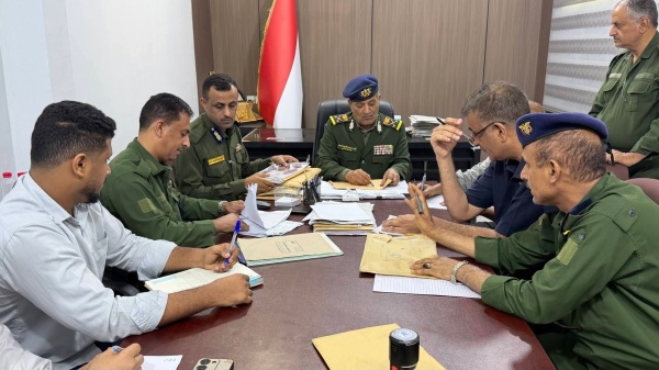 رئاسة مصلحة الأحوال المدنية تفتح بعدن مظاريف مناقصة مشروع ترميم مبنى الديوان العام رئاسة مصلحة الأحوال المدنية تفتح بعدن مظاريف مناقصة مشروع ترميم مبنى الديوان العام