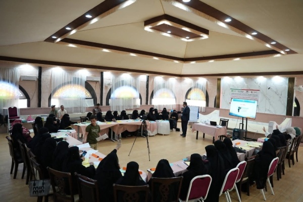 برعاية فرع اللجنة الوطنية للمرأة بمأرب اختتام الدورة التدريبية حول المناصرة والإعلام والإعلان عن منح لدعم المبادرات المجتمعية برعاية فرع اللجنة الوطنية للمرأة بمأرب اختتام الدورة التدريبية حول المناصرة والإعلام والإعلان عن منح لدعم المبادرات المجتمعية