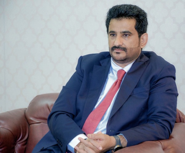 بالحقائق والأرقام الأممية نائب وزير النقل يكشف زيف ادعاءات الحوثيين بشأن حصار ميناء الحديدة بالحقائق والأرقام الأممية نائب وزير النقل يكشف زيف ادعاءات الحوثيين بشأن حصار ميناء الحديدة