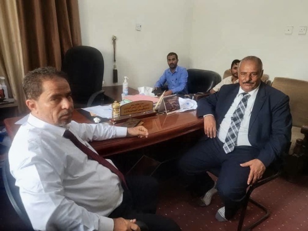 رئيس محكمة استئناف الضالع يتفقد سير العمل في محكمة قعطبة الابتدائية رئيس محكمة استئناف الضالع يتفقد سير العمل في محكمة قعطبة الابتدائية