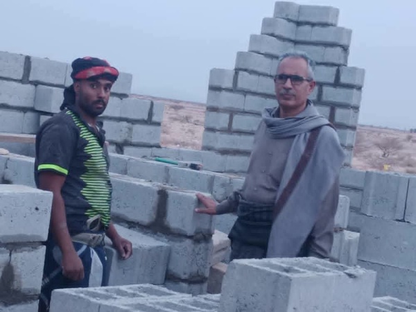مدير عام عتق يتفقد مستوى الإنجاز في مشروع قرية ديمة صالح التركيت بتمويل كويتي مدير عام عتق يتفقد مستوى الإنجاز في مشروع قرية ديمة صالح التركيت بتمويل كويتي