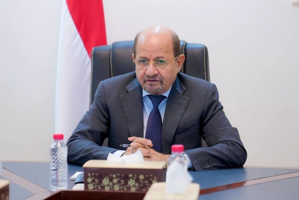 رئيس الوزراء يبحث مع السفيرة البريطانية تطورات التصعيد الحوثي وتعزيز الدعم الدولي للحكومة رئيس الوزراء يبحث مع السفيرة البريطانية تطورات التصعيد الحوثي وتعزيز الدعم الدولي للحكومة