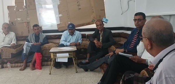 بحضور وكيل وزارة الشؤون الإجتماعية لحج لجنة الطوارئ الإنسانية تناقش عملية حصر نازحي الصبيحة وتحديد مصفوفة احتياجات عاجلة لإيوائهم بحضور وكيل وزارة الشؤون الإجتماعية لحج لجنة الطوارئ الإنسانية تناقش عملية حصر نازحي الصبيحة وتحديد مصفوفة احتياجات عاجلة لإيوائهم
