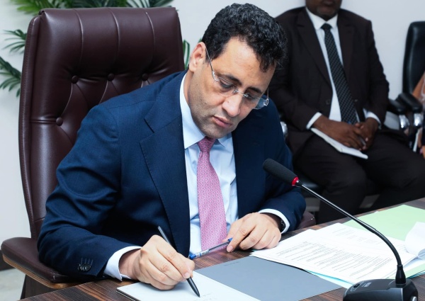 موريتانيا ولد أجاي يوجه باستكمال تحضيرات العام الدراسي ومعالجة النواقص موريتانيا ولد أجاي يوجه باستكمال تحضيرات العام الدراسي ومعالجة النواقص