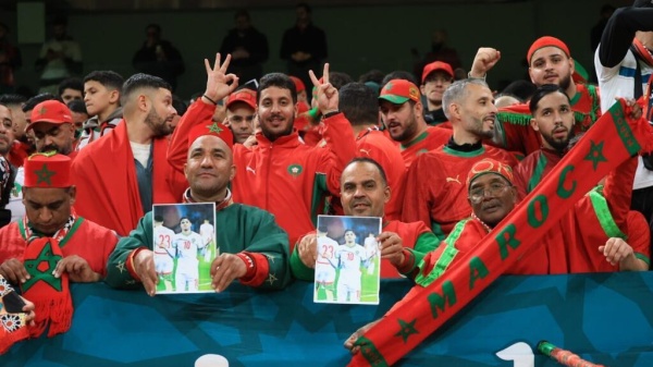 أحزاب إسبانية تطالب باستبعاد المغرب من مونديال 2030 بسبب أزمة الهجرة أحزاب إسبانية تطالب باستبعاد المغرب من مونديال 2030 بسبب أزمة الهجرة