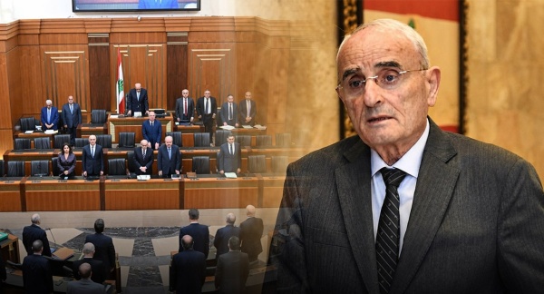 مجلس النواب يقر قانون العفو العام ووزير الدفاع يغادر المجلس