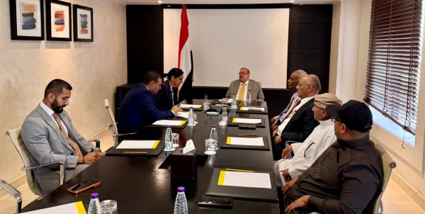 البركاني يبحث مع السفيرة البريطانية تفعيل مجلس النواب ودعم الشرعية واستقرار اليمن
