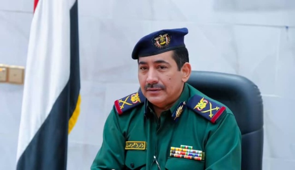 أكد أن الهدف القضاء على الأطماع الإيرانية وزير الداخلية لـ عكاظ مصير المليشيا الحوثية الإرهابية الهزيمة والسقوط المدو ي أكد أن الهدف القضاء على الأطماع الإيرانية وزير الداخلية لـ عكاظ مصير المليشيا الحوثية الإرهابية الهزيمة والسقوط المدو ي