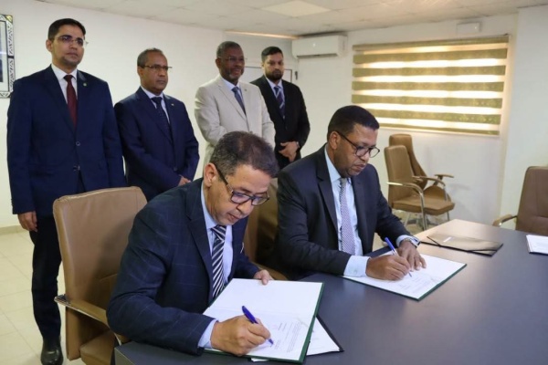 لتعزيز الشراكة موريتانيا والصندوق الدولي للتنمية الزراعية يوقعان 3 اتفاقيات إطارية لتعزيز الشراكة موريتانيا والصندوق الدولي للتنمية الزراعية يوقعان 3 اتفاقيات إطارية