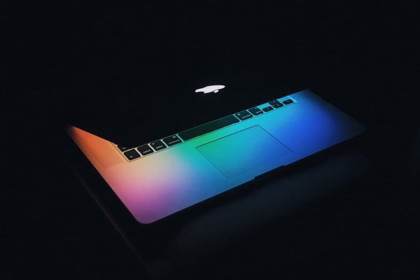 اختراق أجهزة الماك بسبب ثغرة خطيرة في macos إليك الحل