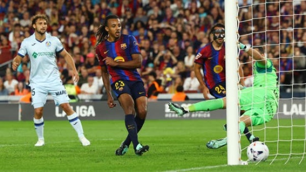 برشلونة يفوز على خيتافي بثلاثية نظيفة في الدوري الإسباني برشلونة يفوز على خيتافي بثلاثية نظيفة في الدوري الإسباني