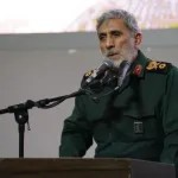 اللواء قاآني رفع الحصار المفروض منذ 11 عاما مطلب محق للشعب اليمني اللواء قاآني رفع الحصار المفروض منذ 11 عاما مطلب محق للشعب اليمني