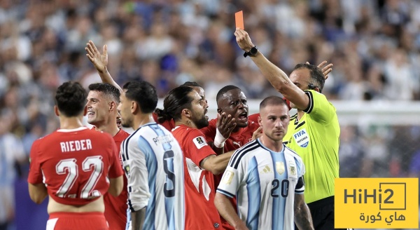 زلزال تحكيمي بالمونديال كيف تحول إنذار باريديس لطرد تاريخي لإمبولو