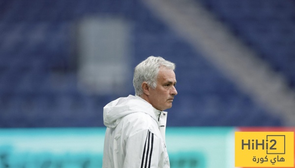 مصادفة تاريخية تحكم قميص ريال مدريد الأخضر مع مورينيو