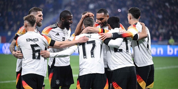 أقوى دكة في تاريخ كأس العالم أقوى دكة في تاريخ كأس العالم
