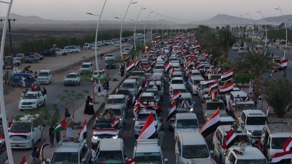 موكب جماهيري حاشد يجوب شوارع مأرب احتفاء بذكرى ثورة 26 سبتمبر موكب جماهيري حاشد يجوب شوارع مأرب احتفاء بذكرى ثورة 26 سبتمبر