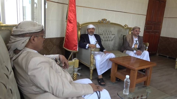 الفريق السامعي يبحث مع رئيس مجلس القضاء الأعلى تطوير المنظومة القضائية وتسريع الفصل في قضايا المواطنين الفريق السامعي يبحث مع رئيس مجلس القضاء الأعلى تطوير المنظومة القضائية وتسريع الفصل في قضايا المواطنين