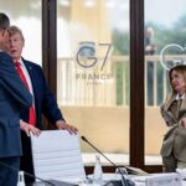 إيـــران تتهــم إيطاليا