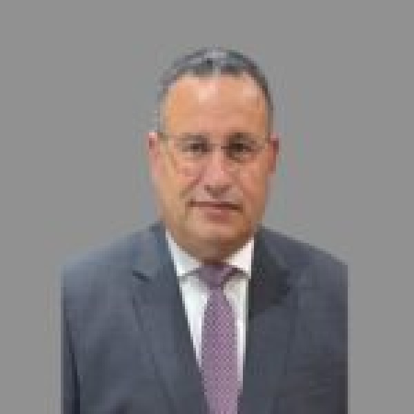 بعد إستقالة وزيرة الثقافة تعيين وزير التعليم العالي بمصر قائما بالأعمال بعد إستقالة وزيرة الثقافة تعيين وزير التعليم العالي بمصر قائما بالأعمال