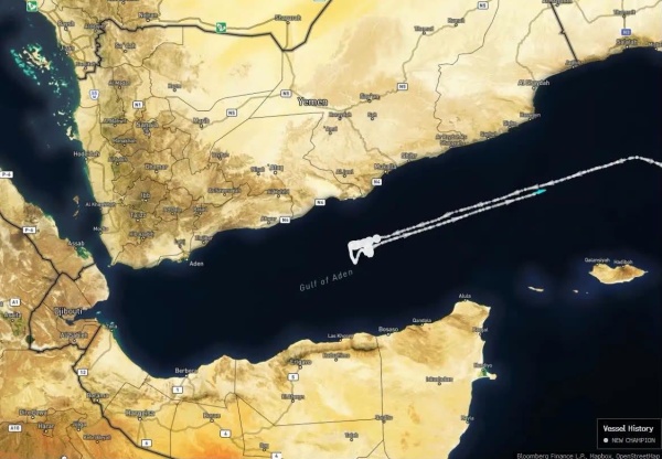 بعد ضربات الحوثيين صور أقمار صناعية تؤكد إغلاق كبرى موانئ تصدير النفط السعودية على البحر الأحمر