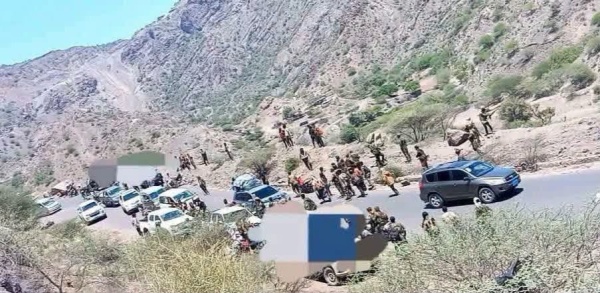 غموض يلف مصير وزير الدفاع عقب محاصرته بالضالع