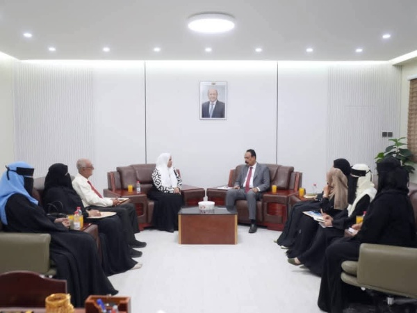 وزيرا الأشغال وشؤون المرأة يتفقان على خطوات عملية لتمكين المرأة في مشاريع البنية التحتية
