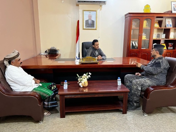 وكيل حضرموت الجيلاني يؤكد دعم السلطة المحلية لجهود مكافحة المخدرات وتعزيز جهود الوقاية والتأهيل وكيل حضرموت الجيلاني يؤكد دعم السلطة المحلية لجهود مكافحة المخدرات وتعزيز جهود الوقاية والتأهيل