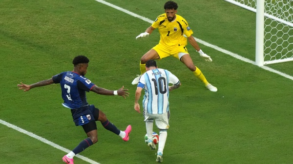 الأرجنتين ضد سويسرا في كأس العالم 2026 من يوقف زحف ميسي توقيت المباراة والقنوات الناقلة