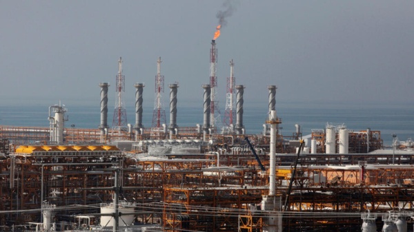 قطر انفجار في منطقة رأس لفان الصناعية يسفر عن إصابات قطر انفجار في منطقة رأس لفان الصناعية يسفر عن إصابات