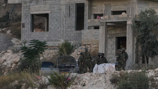 مقتل ثلاثة أشخاص في جنين جراء غارة جوية إسرائيلية نادرة على الضفة الغربية