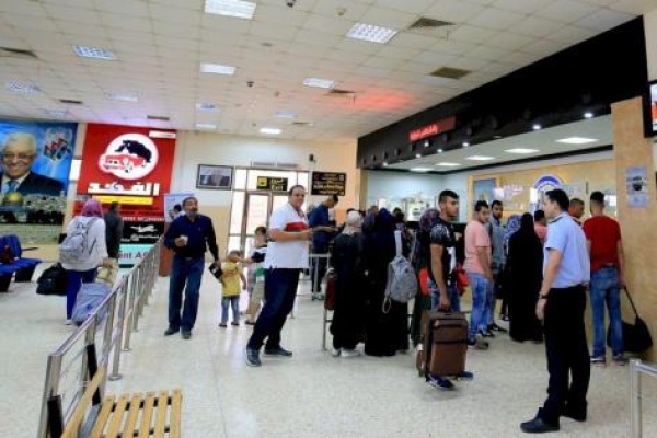 35 ألف مسافرا تنقلوا عبر معبر الكرامة الأسبوع الماضي