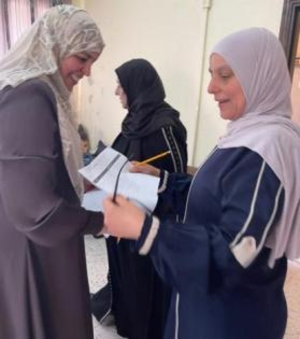 جمعية المرأة العاملة تنفذ تدريب ا حول بناء شبكات الدعم المجتمعية للنساء في الخضر جنوب بيت لحم