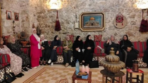 جمعية المرأة العاملة تنظم لقاء لتبادل الخبرات بين مجالس الظل في محافظة جنين جمعية المرأة العاملة تنظم لقاء لتبادل الخبرات بين مجالس الظل في محافظة جنين