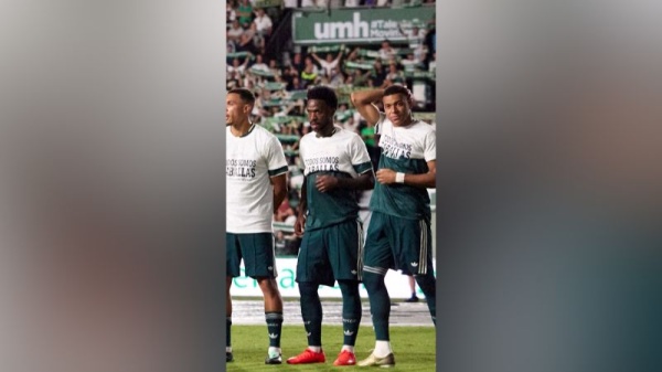 نجوم ريال مدريد يثيرون جدلا واسعا بسبب قمصانهم التضامنية مع سبتة نجوم ريال مدريد يثيرون جدلا واسعا بسبب قمصانهم التضامنية مع سبتة