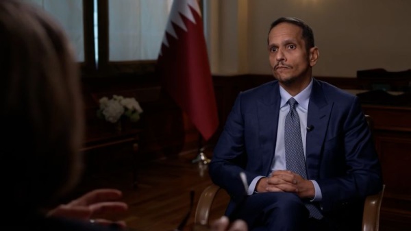 من المتضرر الأكبر من أزمة مضيق هرمز إيران أم أمريكا رئيس وزراء قطر يجيب