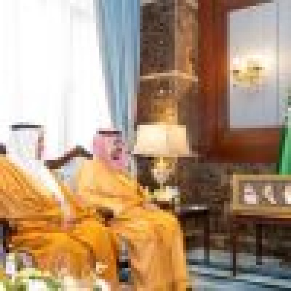 لتعزيز التنمية الاقتصادية محافظ الأحساء يوج ه باستقطاب استثمارات نوعية وتوطين الفرص بـ مدن
