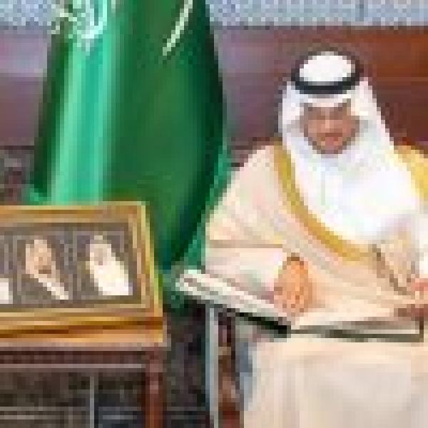 محافظ الأحساء دعم القيادة للقطاع الصحي حقق نقلات نوعية في كفاءة الرعاية وجودة الحياة
