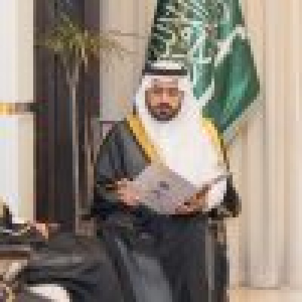 وكيل محافظة الأحساء يط لع على ملامح نظام التعليم العام الجديد الصادر بمرسوم ملكي وكيل محافظة الأحساء يط لع على ملامح نظام التعليم العام الجديد الصادر بمرسوم ملكي