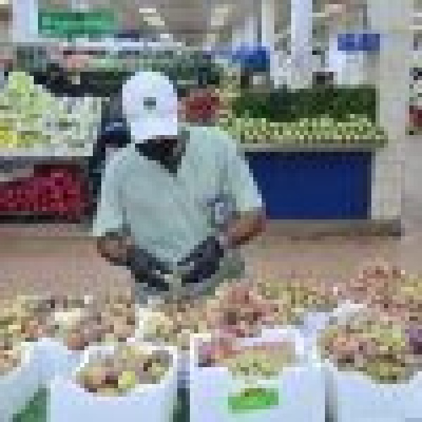 البيئة تكثف جولاتها الرقابية على أسواق النفع العام والمسالخ لتعزيز الامتثال والتحقق من سلامة المنتجات البيئة تكثف جولاتها الرقابية على أسواق النفع العام والمسالخ لتعزيز الامتثال والتحقق من سلامة المنتجات
