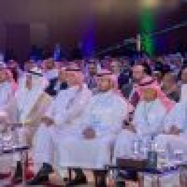 انطلاق فعاليات المؤتمر الدولي لمستشفى الملك خالد التخصصي للعيون ومركز الأبحاث 2026 انطلاق فعاليات المؤتمر الدولي لمستشفى الملك خالد التخصصي للعيون ومركز الأبحاث 2026