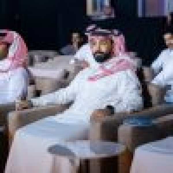 رحلة من شرورة إلى الدبدبة تنتهي بصيد شاهين فرخ قيمته 106 آلاف ريال رحلة من شرورة إلى الدبدبة تنتهي بصيد شاهين فرخ قيمته 106 آلاف ريال