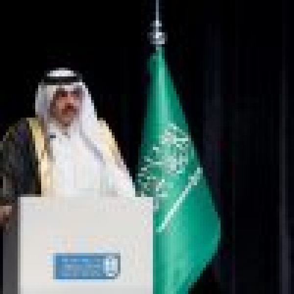 بن عياف أكد على أهمية تمكين كليات جامعة الملك سعود ومنحها مساحة أكبر للمشاركة في تطوير برامجها ومبادراتها